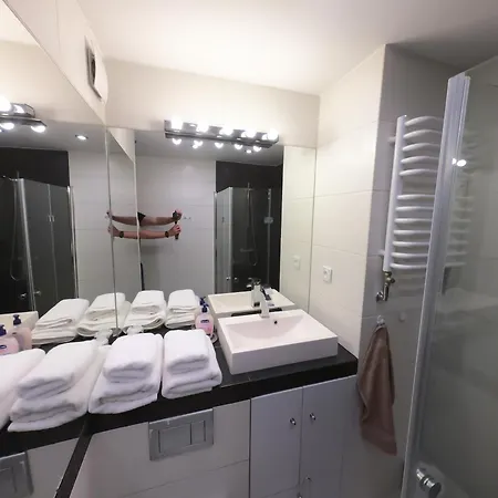 Lägenhet Blisko Dworca Pkp,pks