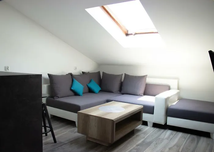 Blisko Dworca Pkp,pks * Цешин